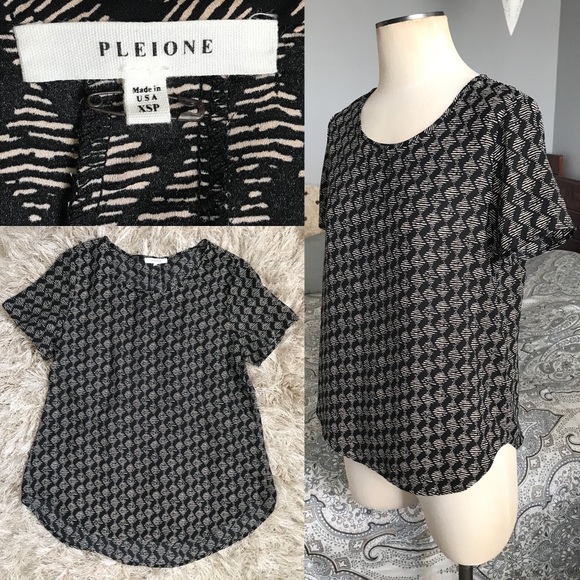 Nordstrom Tops - NWOT! Nordstrom Pleione Pleat Back Silky Top